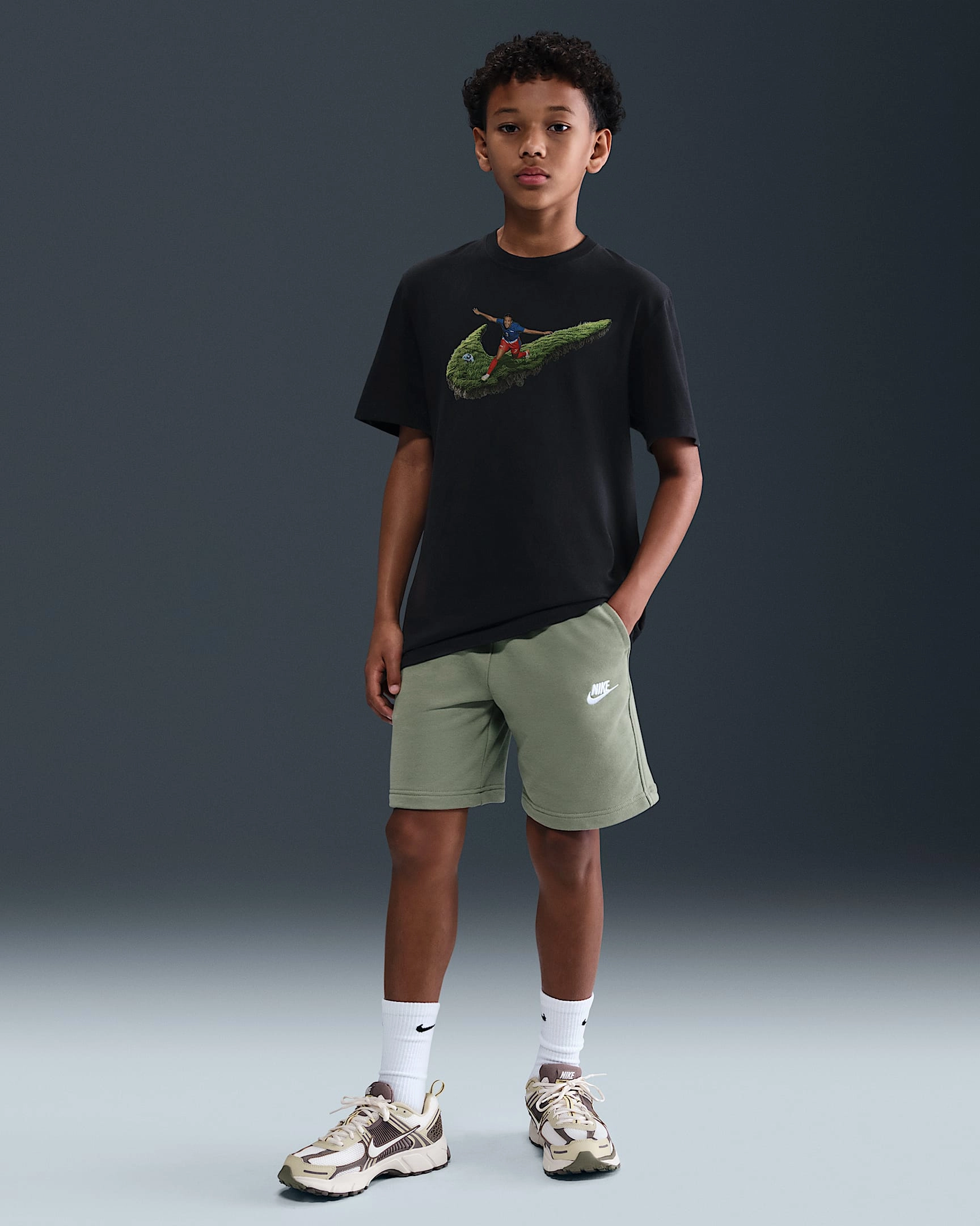 Caitlin Clark: So Win! Cooles Nike T-Shirt für Kids – Basketball-Style mit Star-Power!