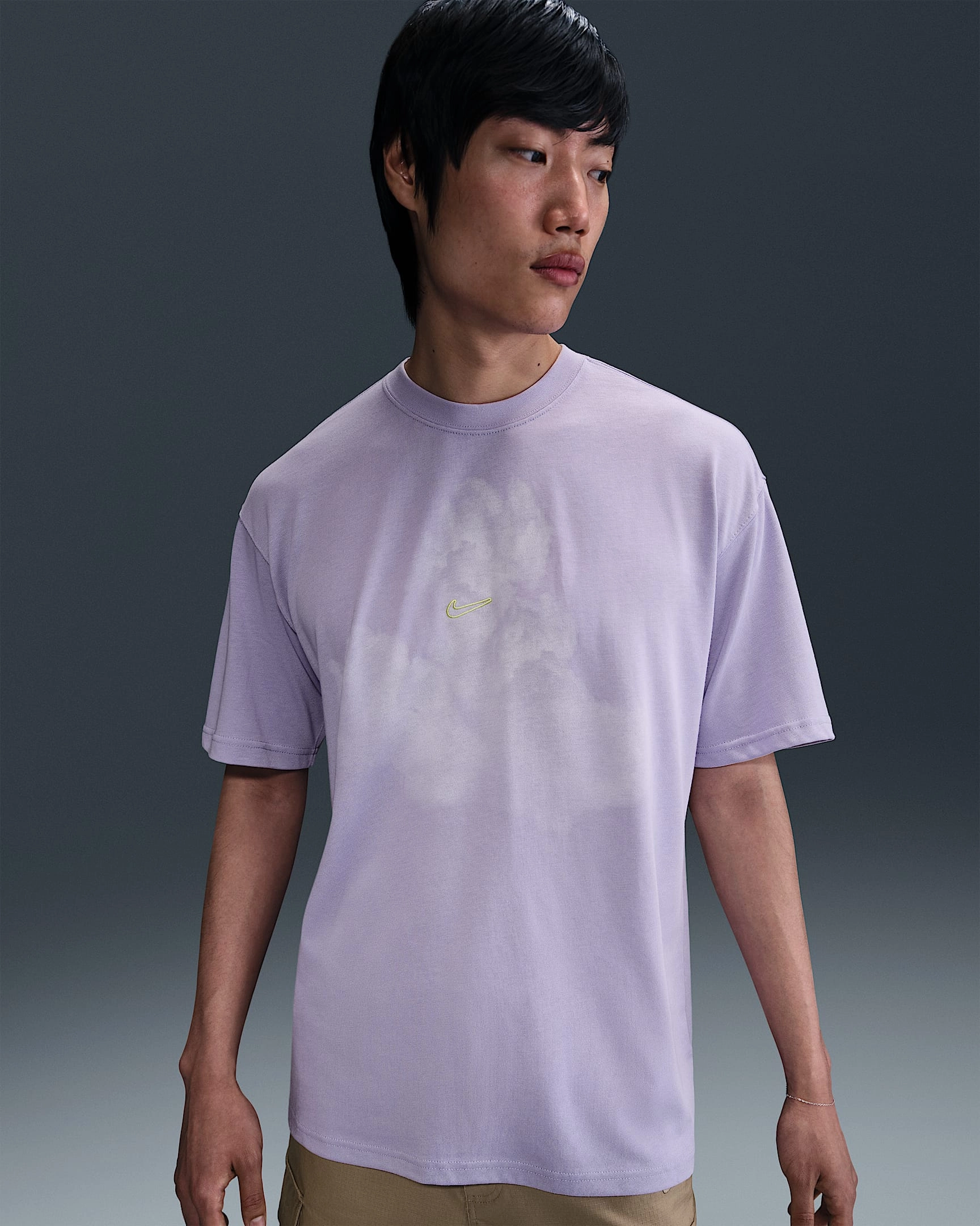 Nike Sportswear Max90 T-Shirt: Dein neuer Lieblings-Begleiter für Style und Komfort.
